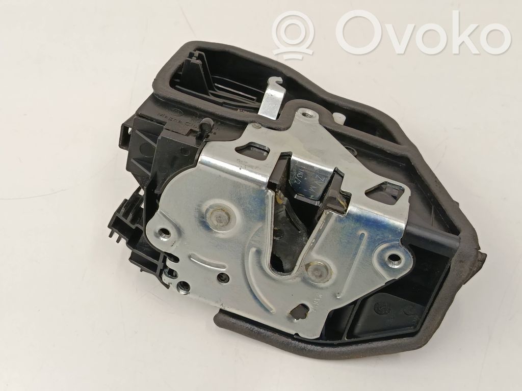 BMW X3 F25 Rear door lock 