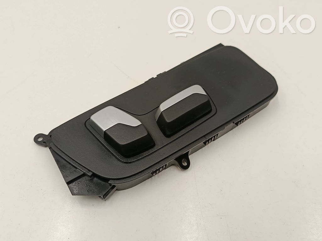 BMW 3 G20 G21 Seat control switch 