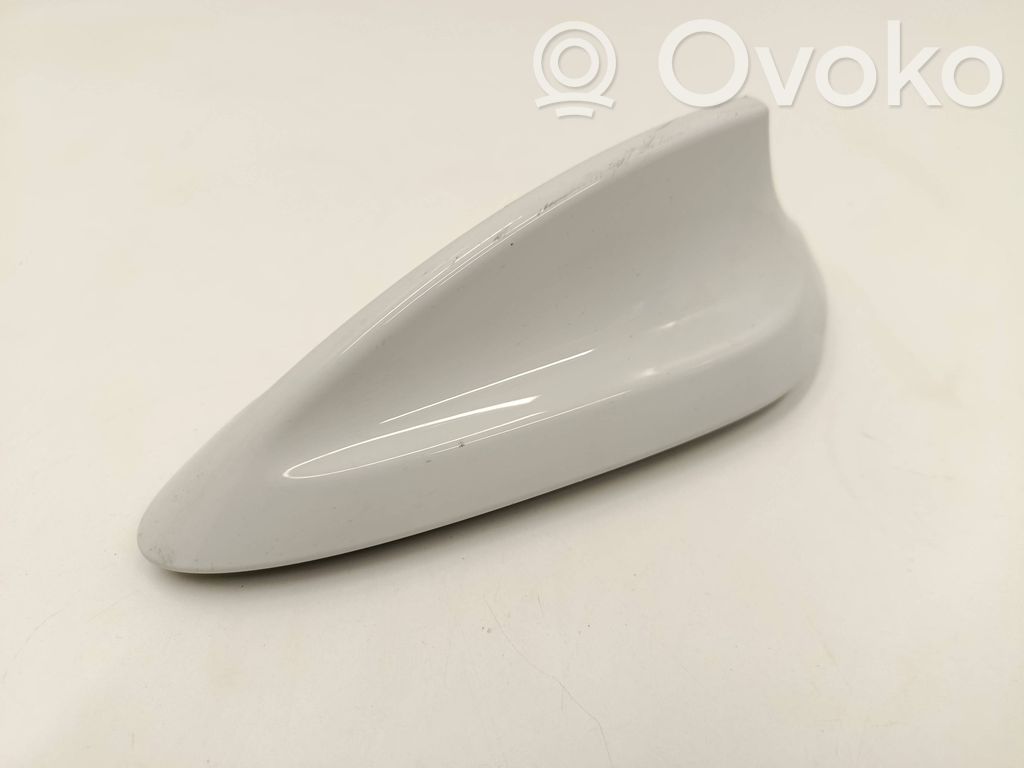 BMW 3 F30 F35 F31 Copertura dell’antenna tetto (GPS) 