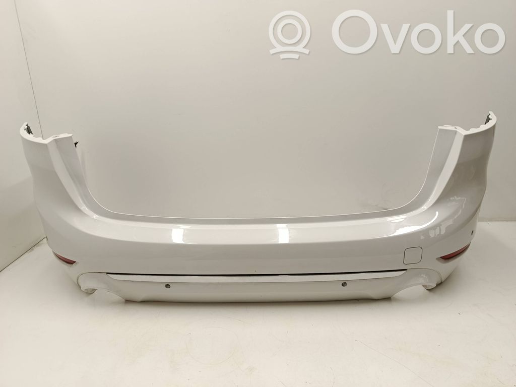 BMW 2 F46 Parachoques 
