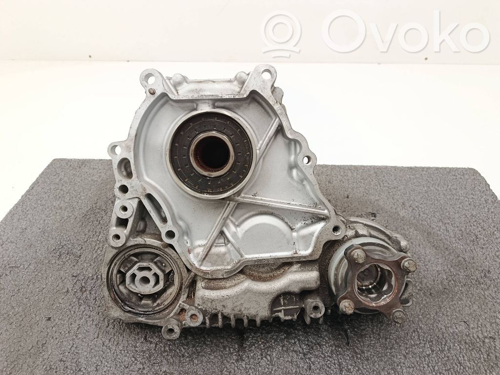 BMW 3 F30 F35 F31 Skrzynia rozdzielcza / Reduktor 