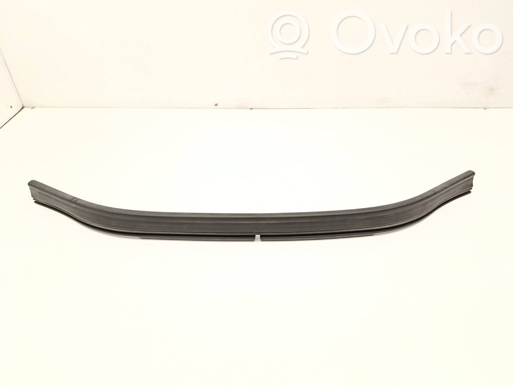BMW X3 G01 Engine compartment rubber 