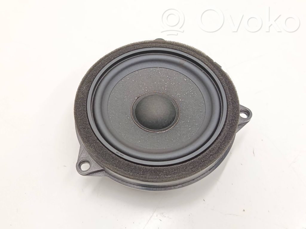 BMW X3 G01 Altavoz de la puerta trasera 