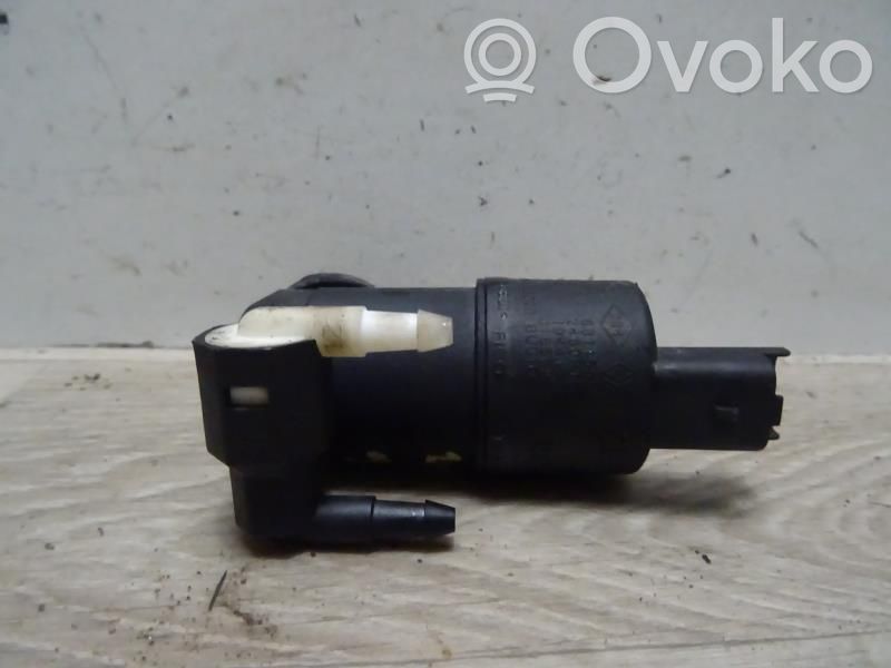 Peugeot 208 I Pompe de lave-glace de pare-brise 