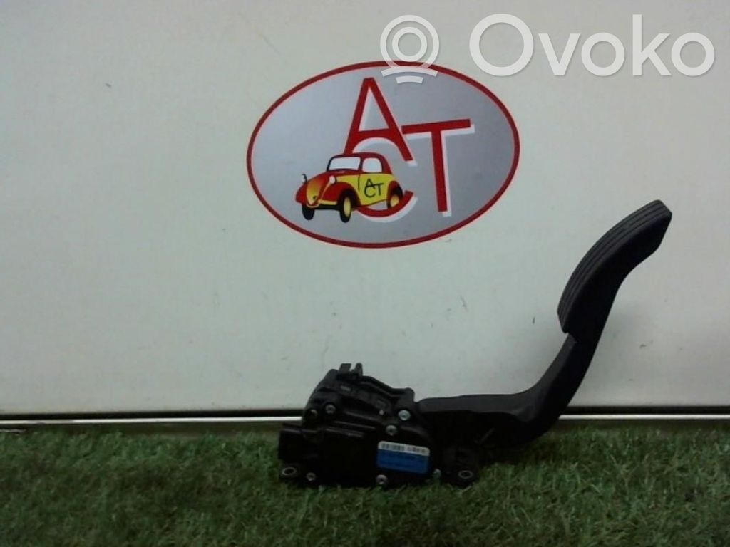 Sensor de posición del pedal del acelerador