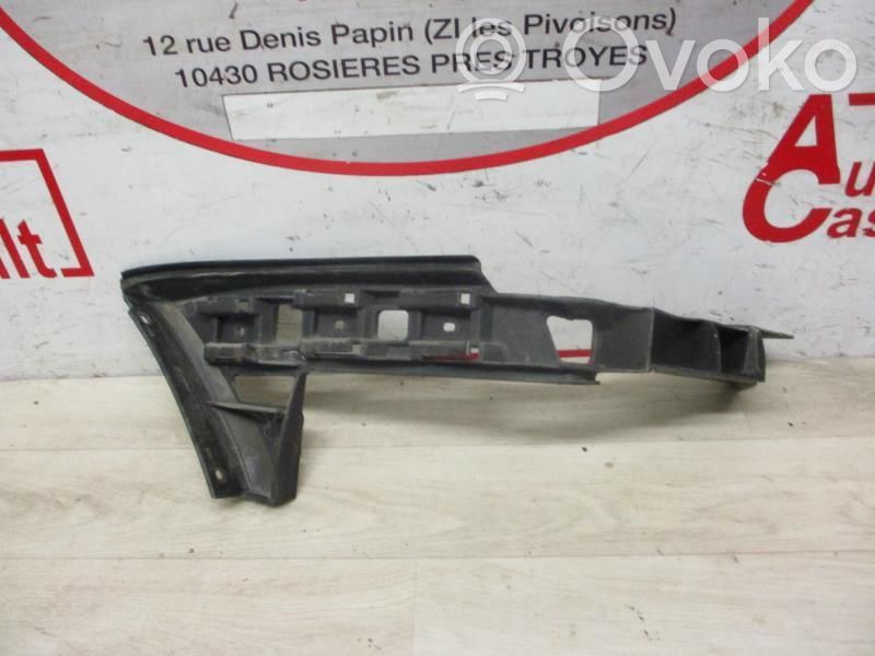 Volkswagen Touran I Suport montare bară spate