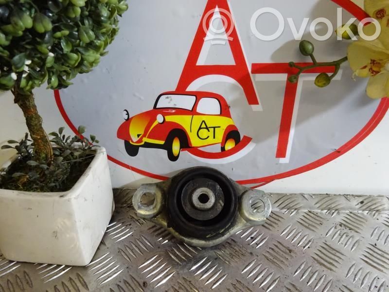 Soporte de montaje del motor