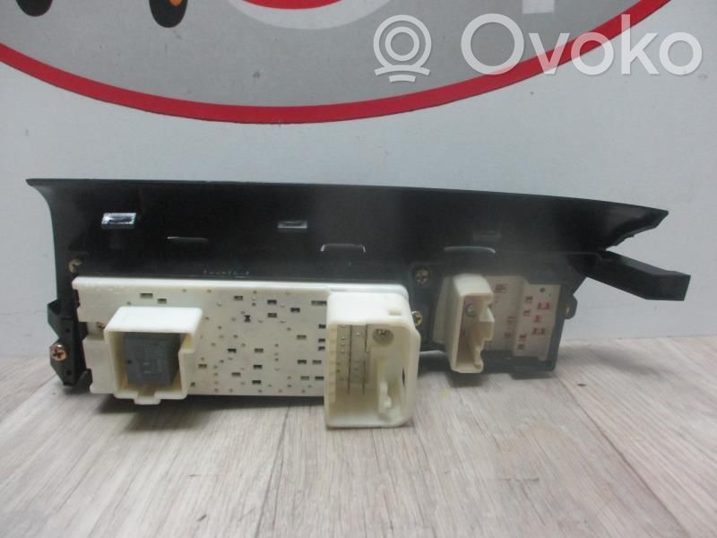 Interruptor del elevalunas eléctrico