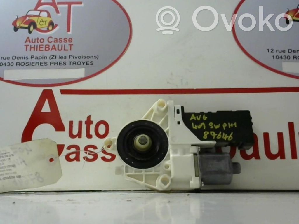 Peugeot 407 Motorino alzacristalli della portiera anteriore 