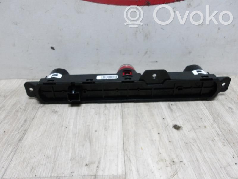 Fiat 500 Hazard light switch 