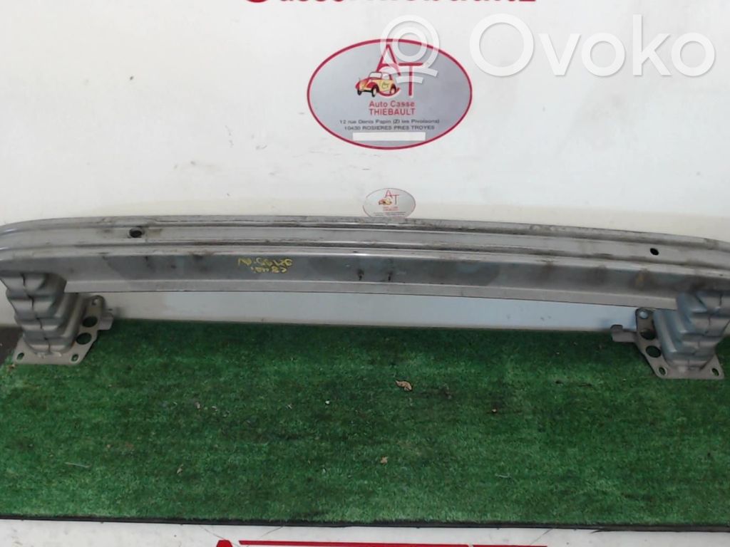Citroen C8 Priekšpusē bampera sastiprinājums 