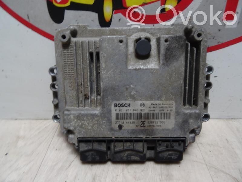 Nissan Primera Engine control unit/module 