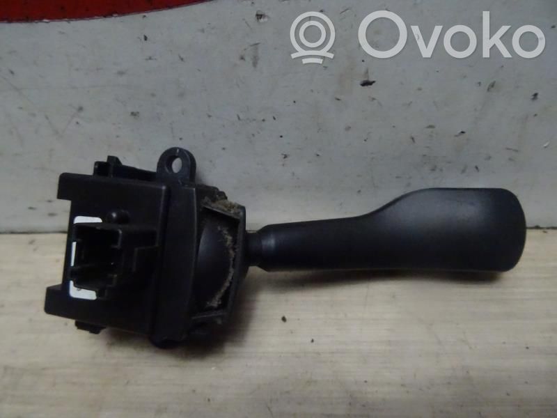 BMW X3 E83 Boutons / interrupteurs volant 