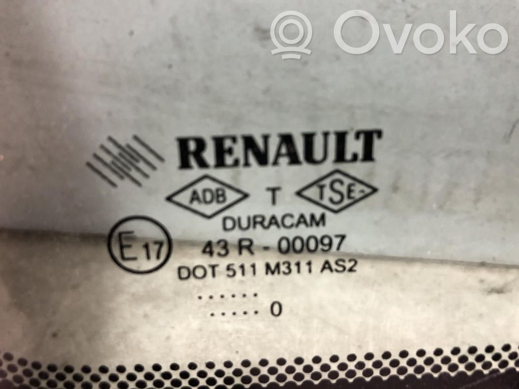 Renault Clio III Rear side window 