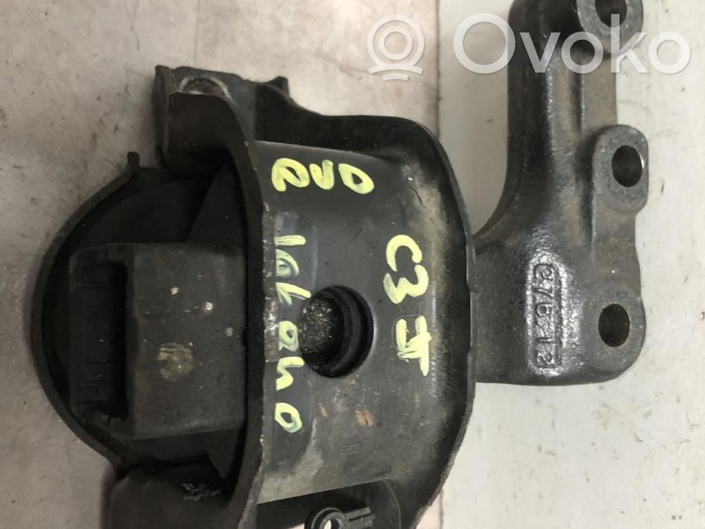 Citroen C3 Engine mount bracket 