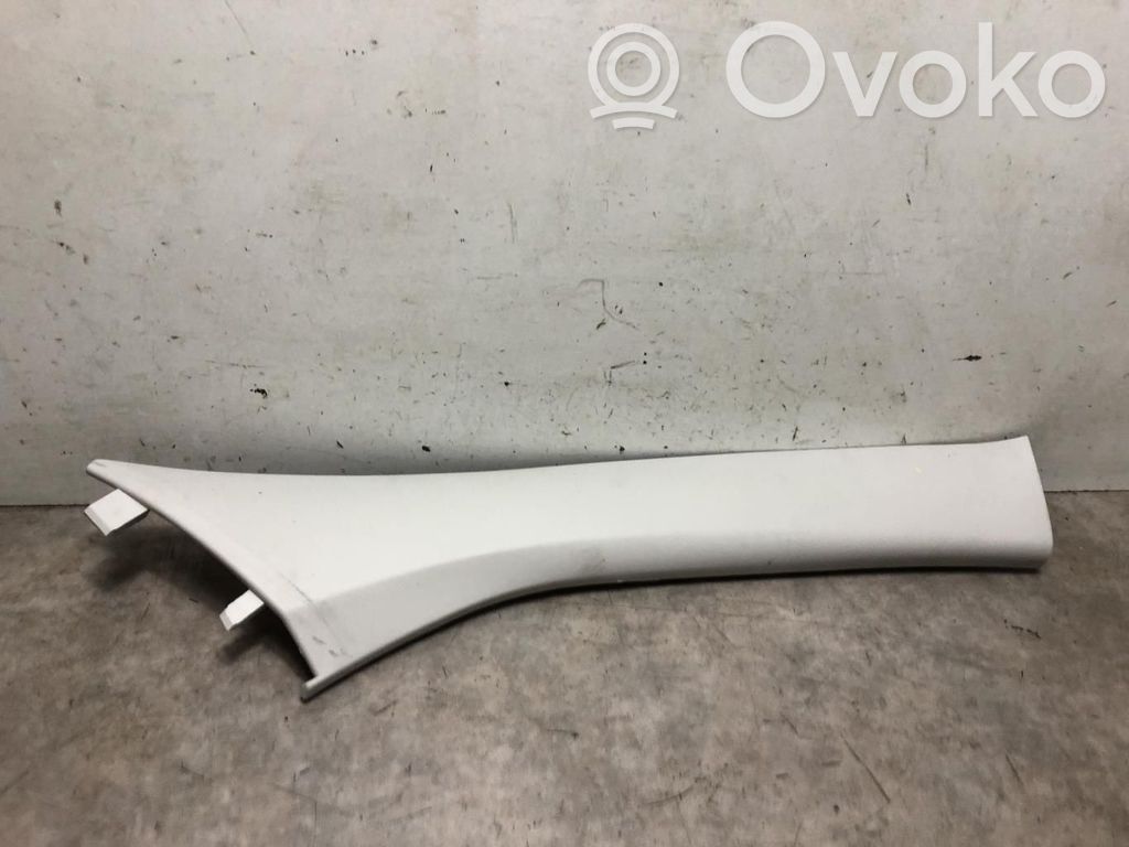Renault Twingo III Capac plastic hayon