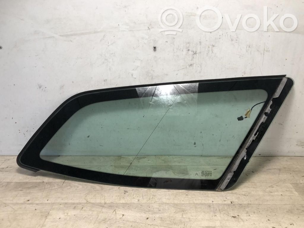 Citroen C5 Rear side window 