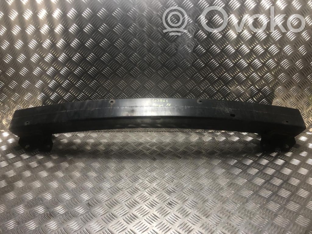 Chrysler Voyager Front bumper support beam 