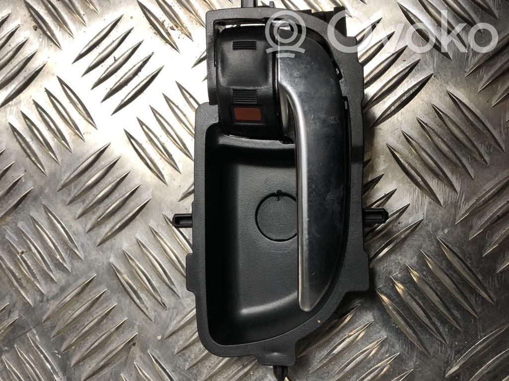 Manecilla interna puerta delantera   6920502330C2,6920502330C2
