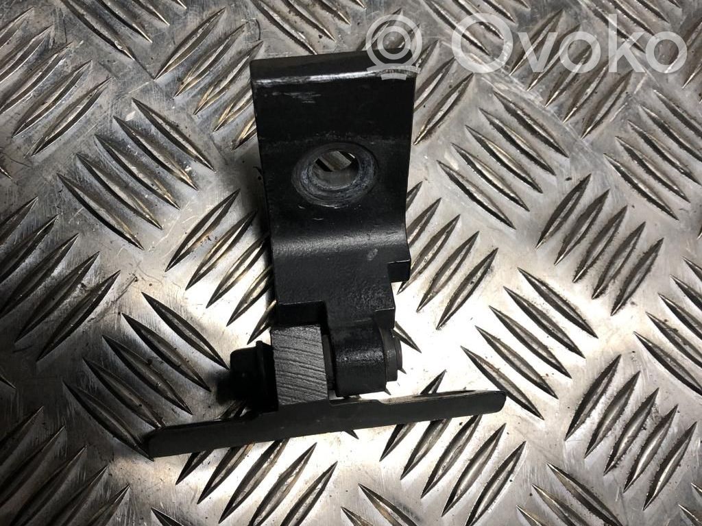 BMW X5 E70 Front door hinge set 