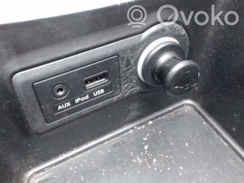 Hyundai ix20 Centrinė konsolė 