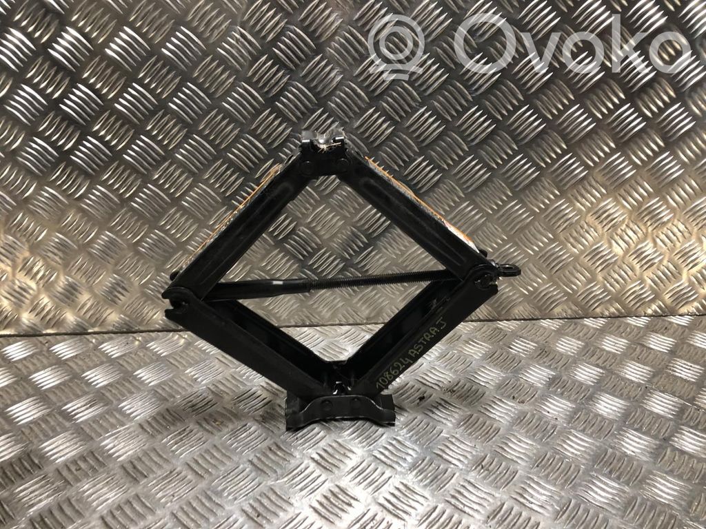 Opel Astra J Lift Jack 