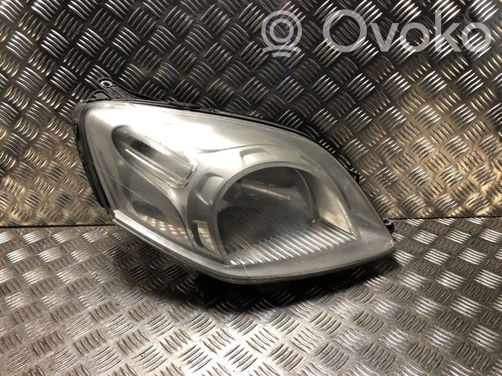 Peugeot Bipper Headlight lense 
