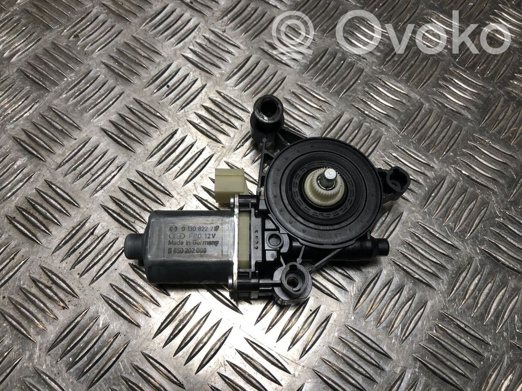 Skoda Octavia Mk3 (5E) Motorino alzacristalli della portiera anteriore