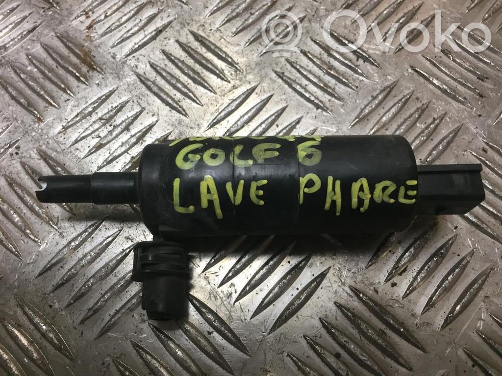 Volkswagen Golf VI Pompa spryskiwacza lampy przedniej 