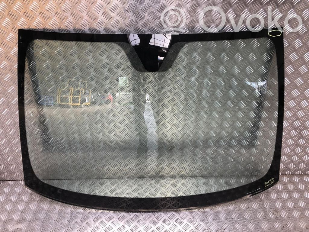Fiat 500 Front windscreen/windshield window 
