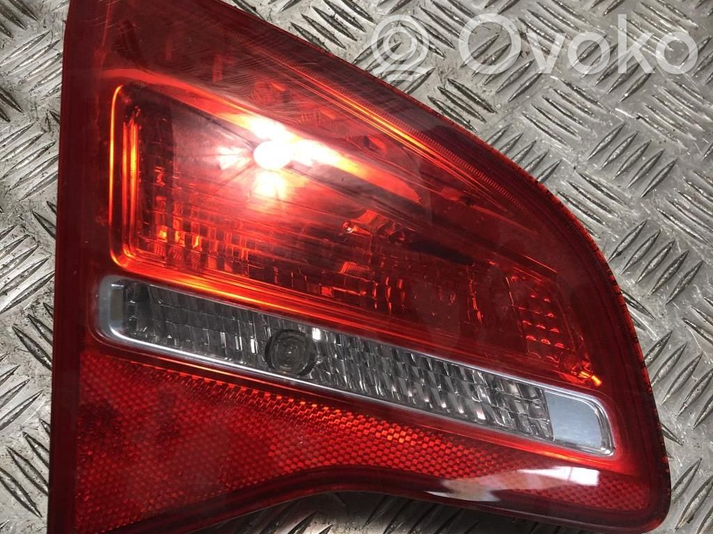 Opel Meriva B Aizmugurējais lukturis virsbūvē 