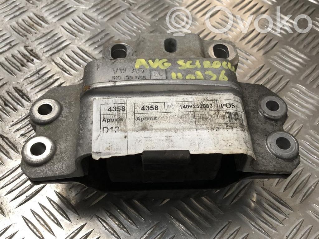Soporte de montaje del motor