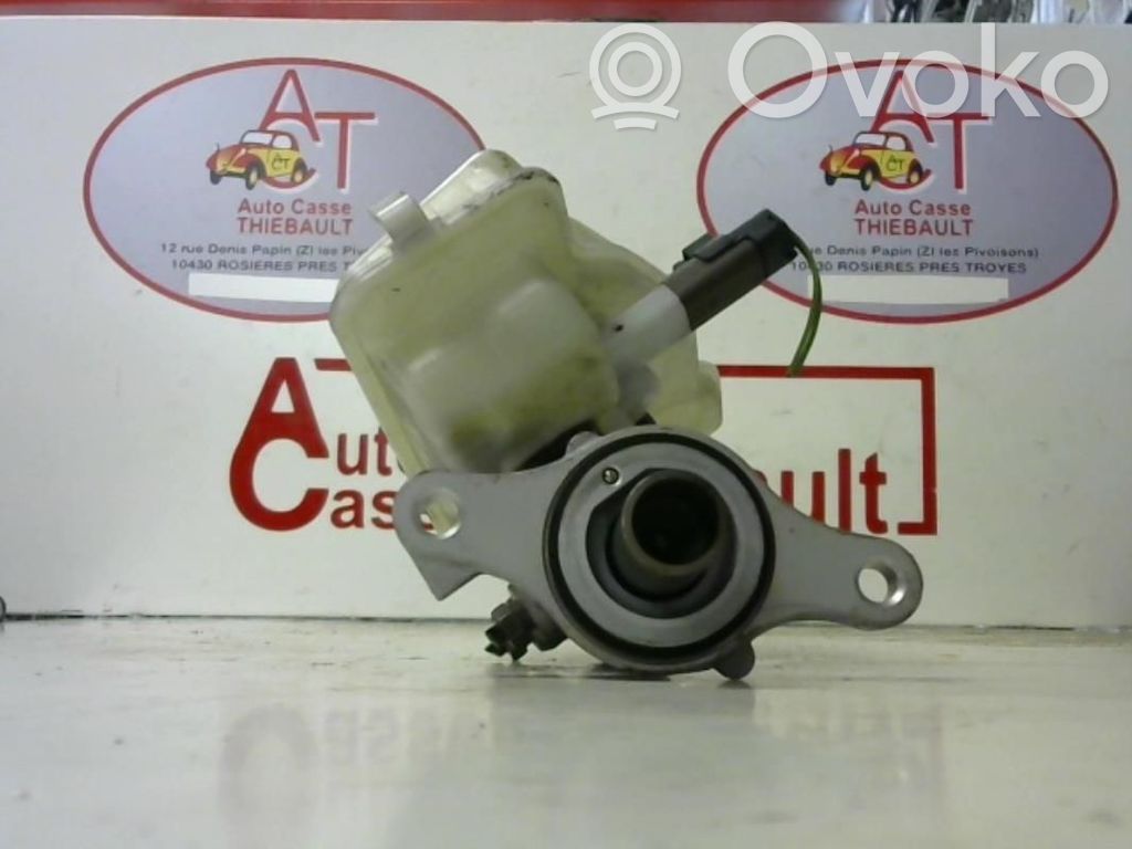 Główny cylinder hamulca   4601R6,4601R6