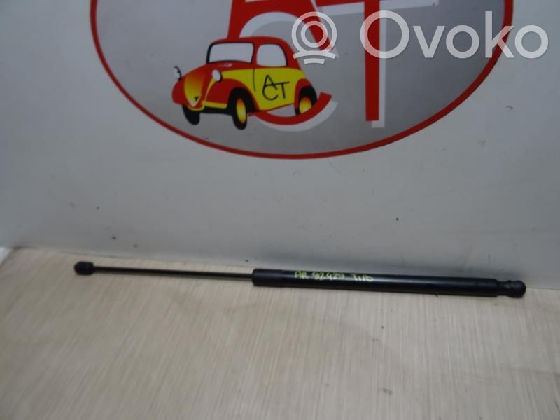 Fiat Tipo Tailgate/trunk strut/damper 