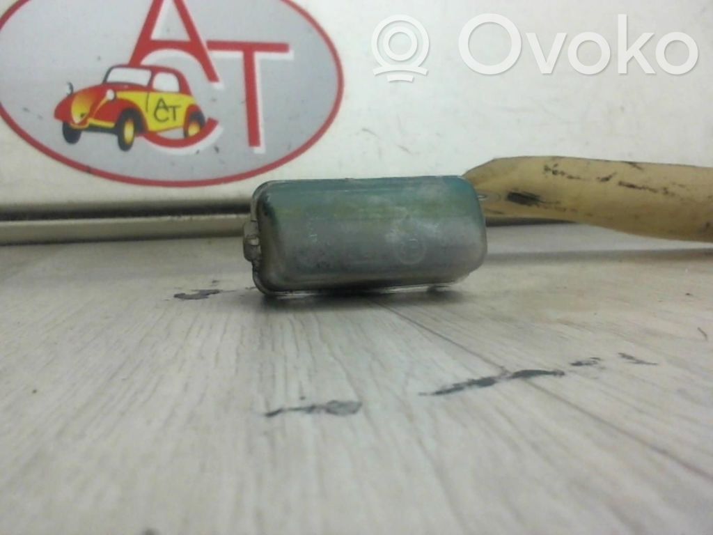 Citroen Saxo Lampă număr 