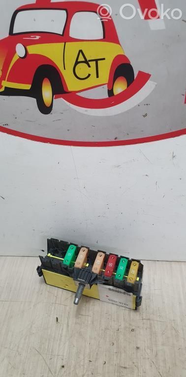 Peugeot 5008 Fuse box set 
