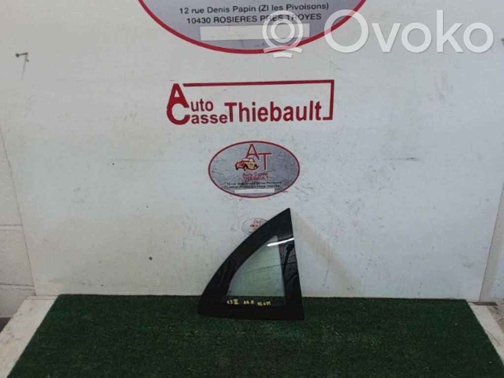 Citroen C3 Rear side window 