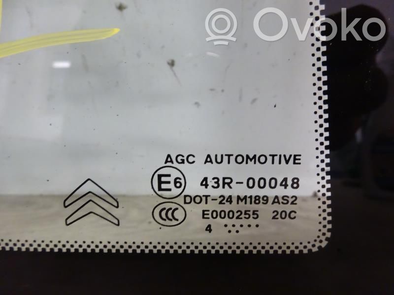 Citroen C3 Rear side window 