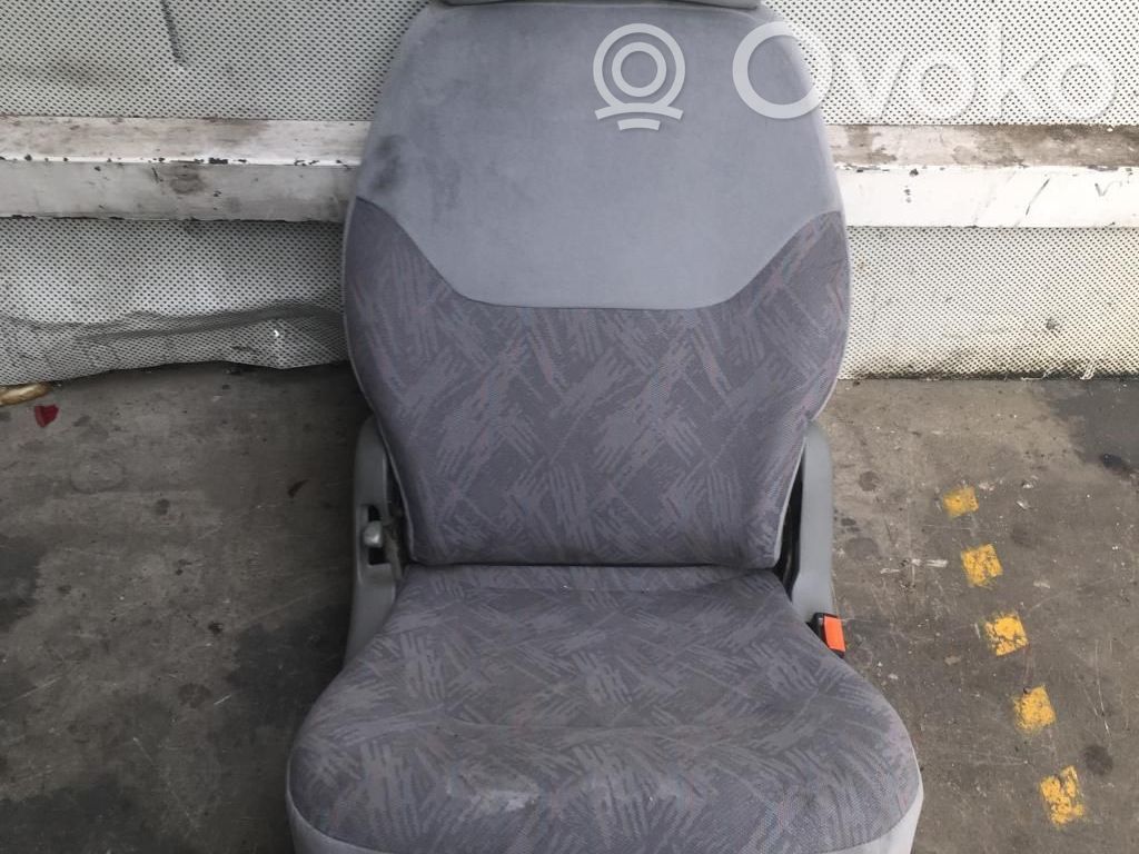 Ford Galaxy Beifahrersitz 