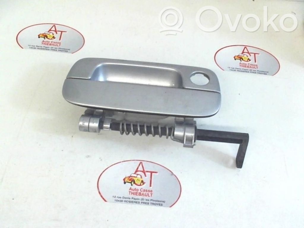 Peugeot 406 Maniglia esterna per portiera anteriore 