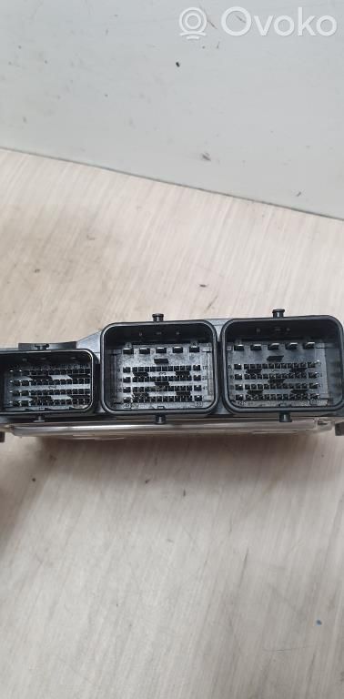 Citroen C4 II Engine control unit/module 