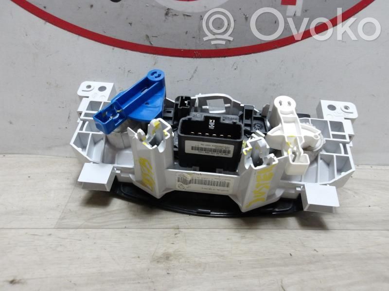 Dacia Duster Climate control unit 