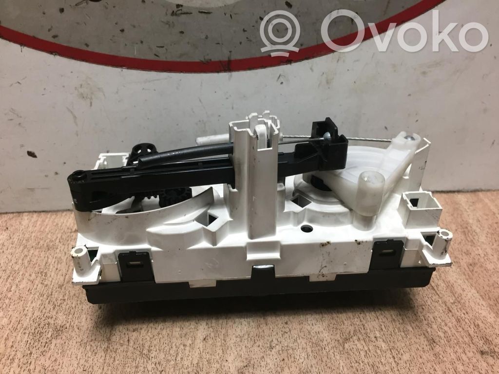 Peugeot 308 Unitate control climatizare 