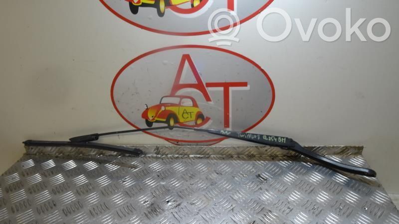 Renault Twingo III Braccio della spazzola tergicristallo anteriore