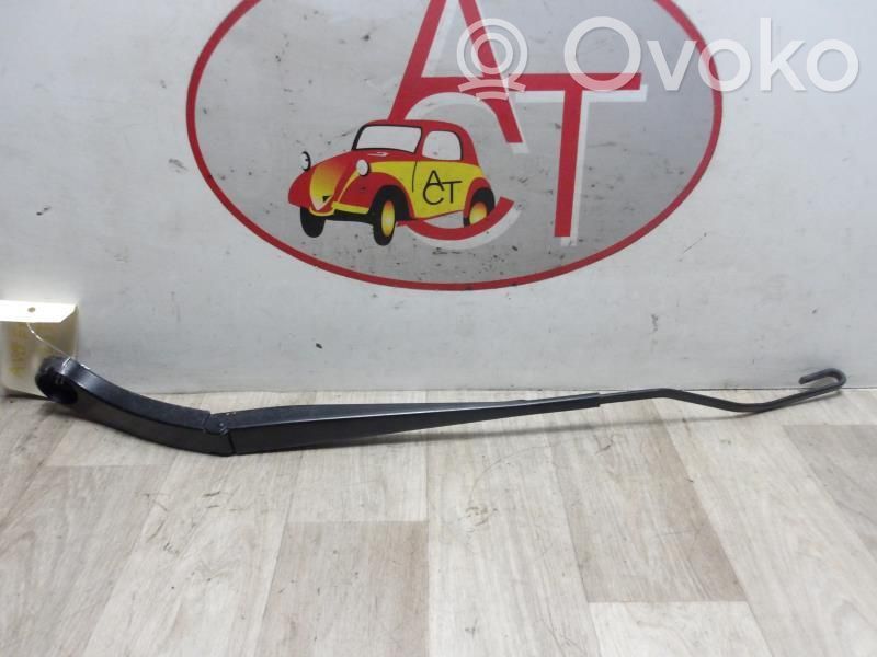 Peugeot Expert Front wiper blade arm 