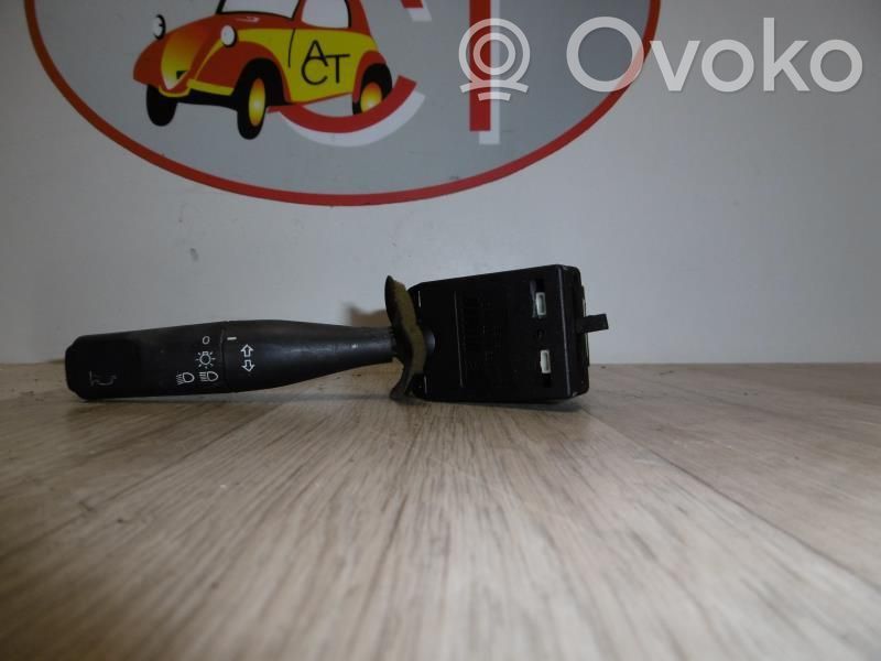 Citroen AX Boutons / interrupteurs volant 