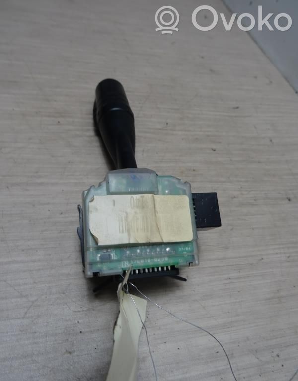 Mitsubishi Colt Boutons / interrupteurs volant 