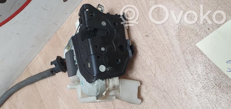 Audi A1 Serratura portiera anteriore