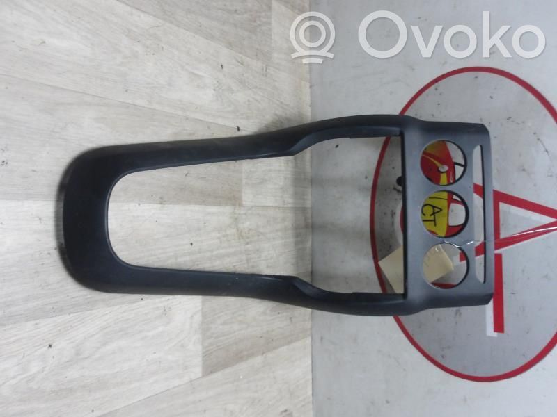 Citroen C3 Ramă centrală panou bord 