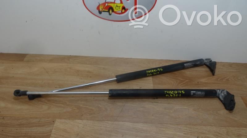 Mazda 5 Tailgate/trunk strut/damper 